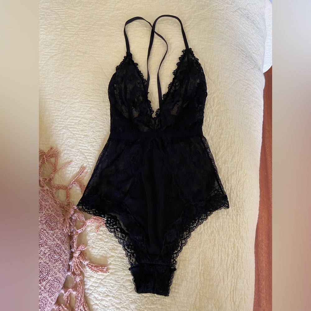 Lingerie bundle - Picture 3 of 3